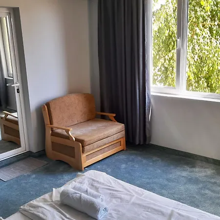 Family Saga Hotel 3*