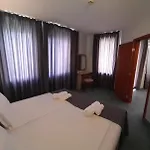 Family Saga Hotel