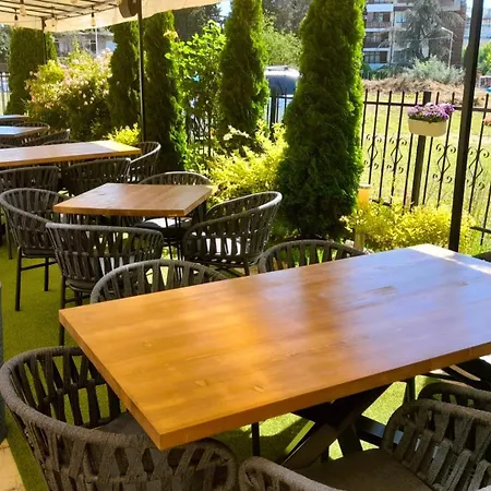 Hotel Family Saga 3*