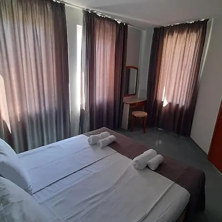 Otel Family Saga