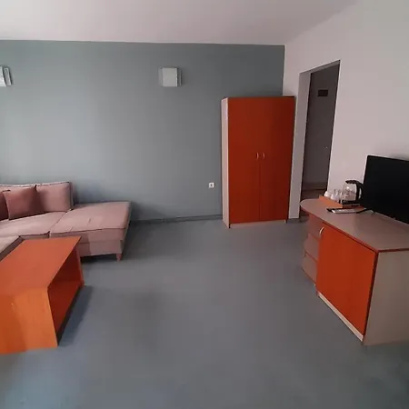 Hotel Family Saga 3*