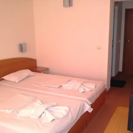 Otel Family Saga
